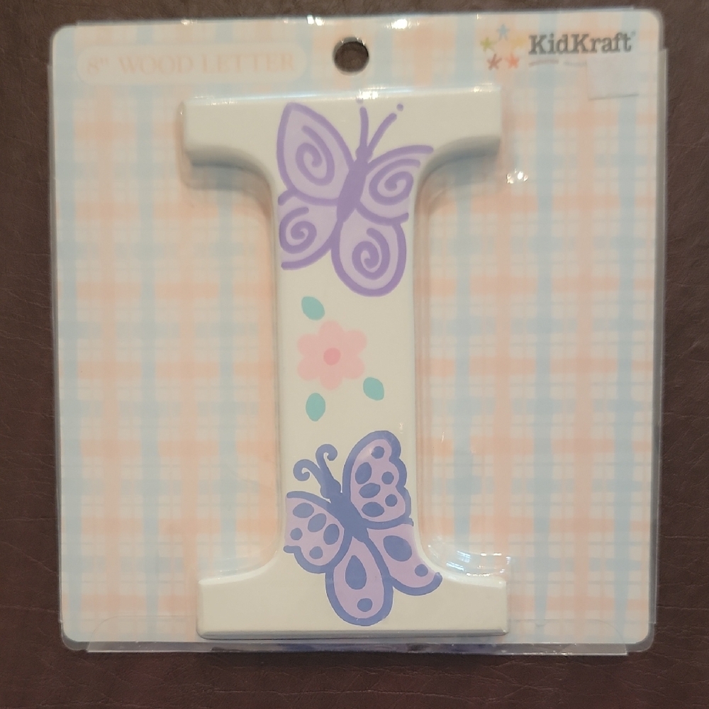 8"Wooden Letter 'I'